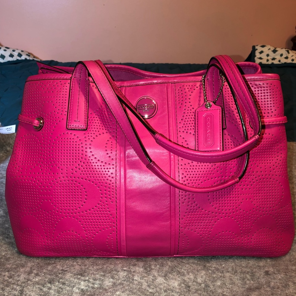 Leather Fuchsia Coach Handbag